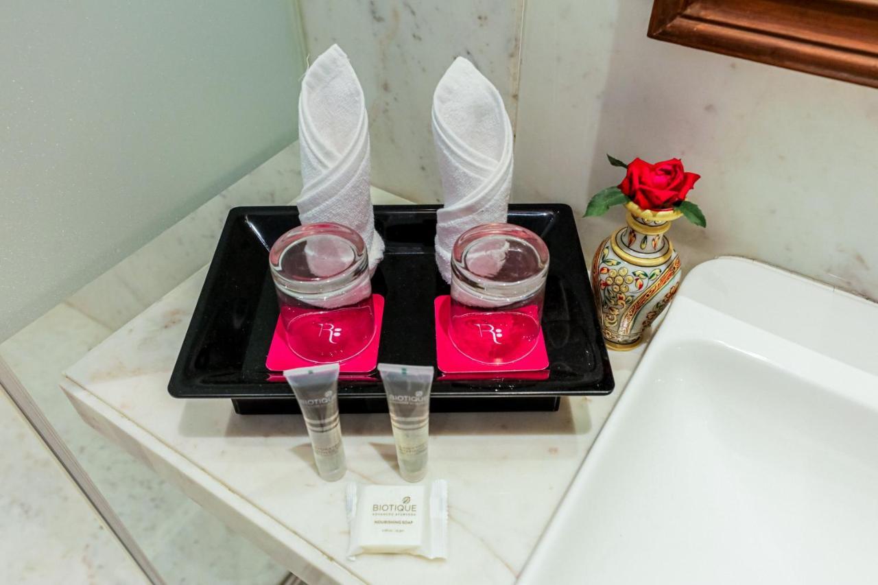 Gulab Kothi By Royal Orchid Hotels Limited バラナシ エクステリア 写真