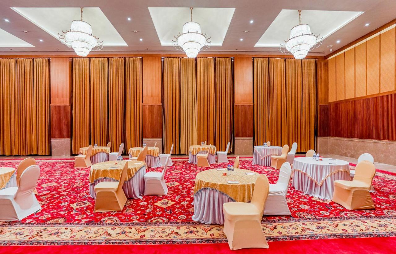 Gulab Kothi By Royal Orchid Hotels Limited バラナシ エクステリア 写真