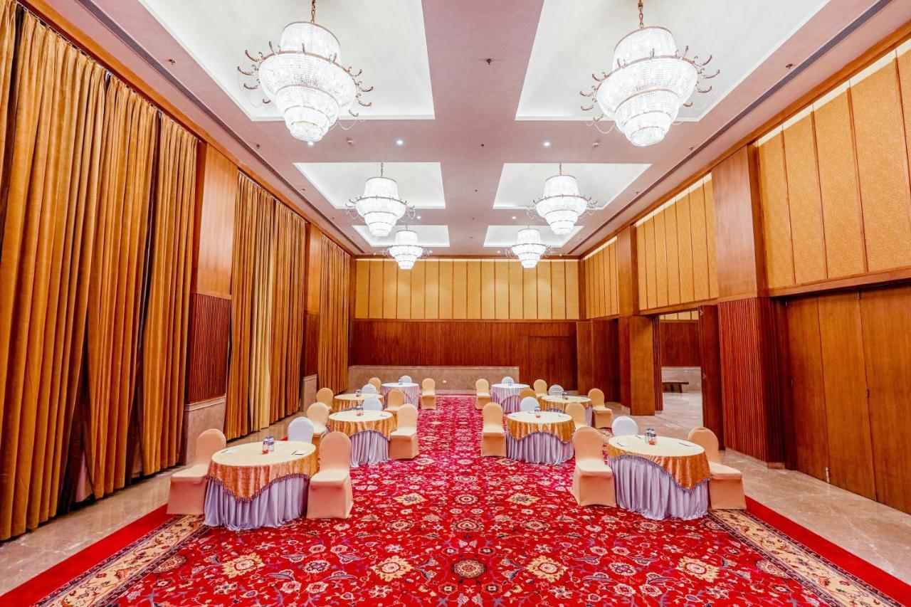 Gulab Kothi By Royal Orchid Hotels Limited バラナシ エクステリア 写真
