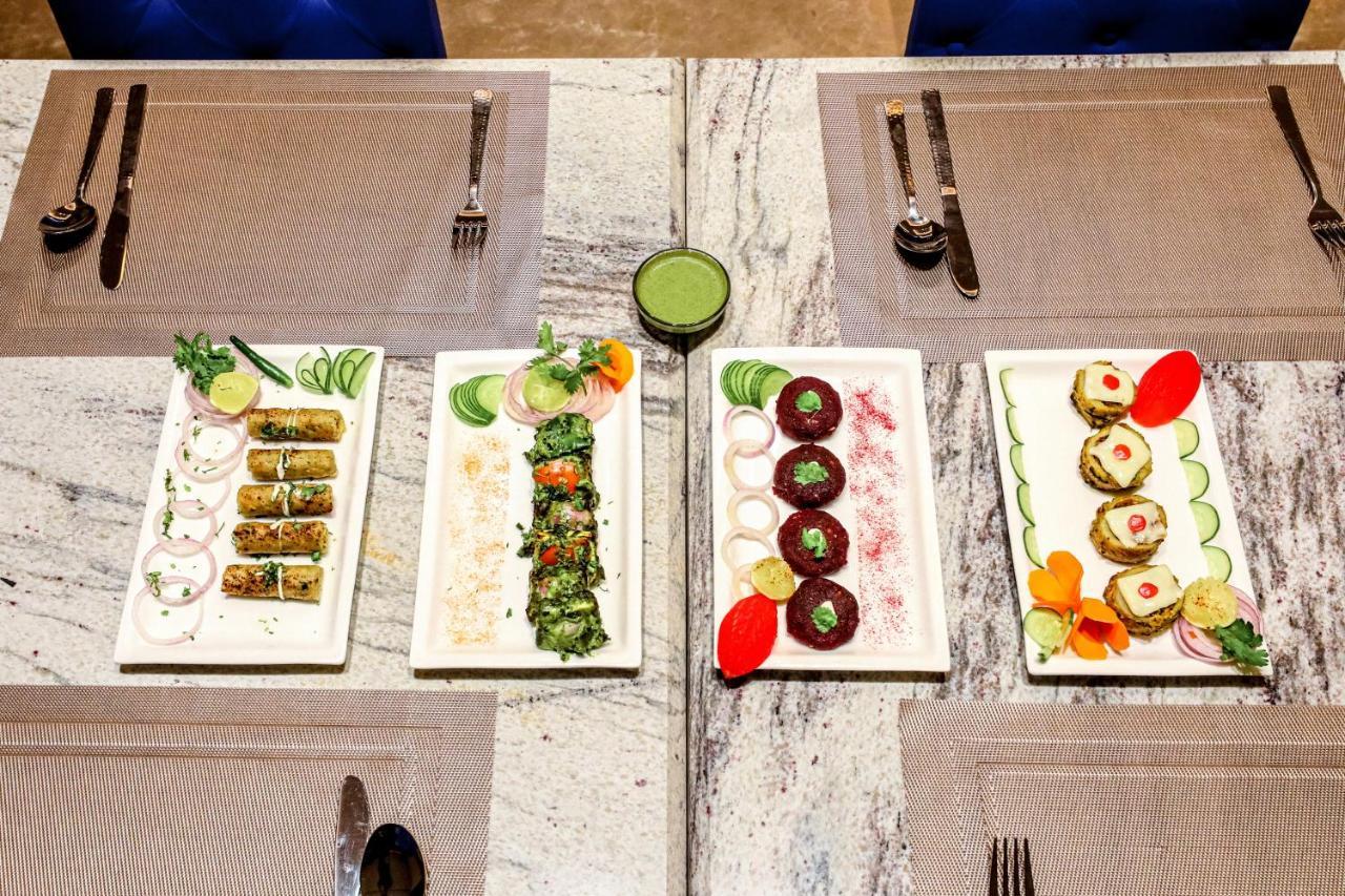 Gulab Kothi By Royal Orchid Hotels Limited バラナシ エクステリア 写真